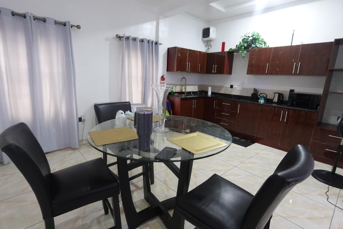 BAMGBOSE'S SUITE