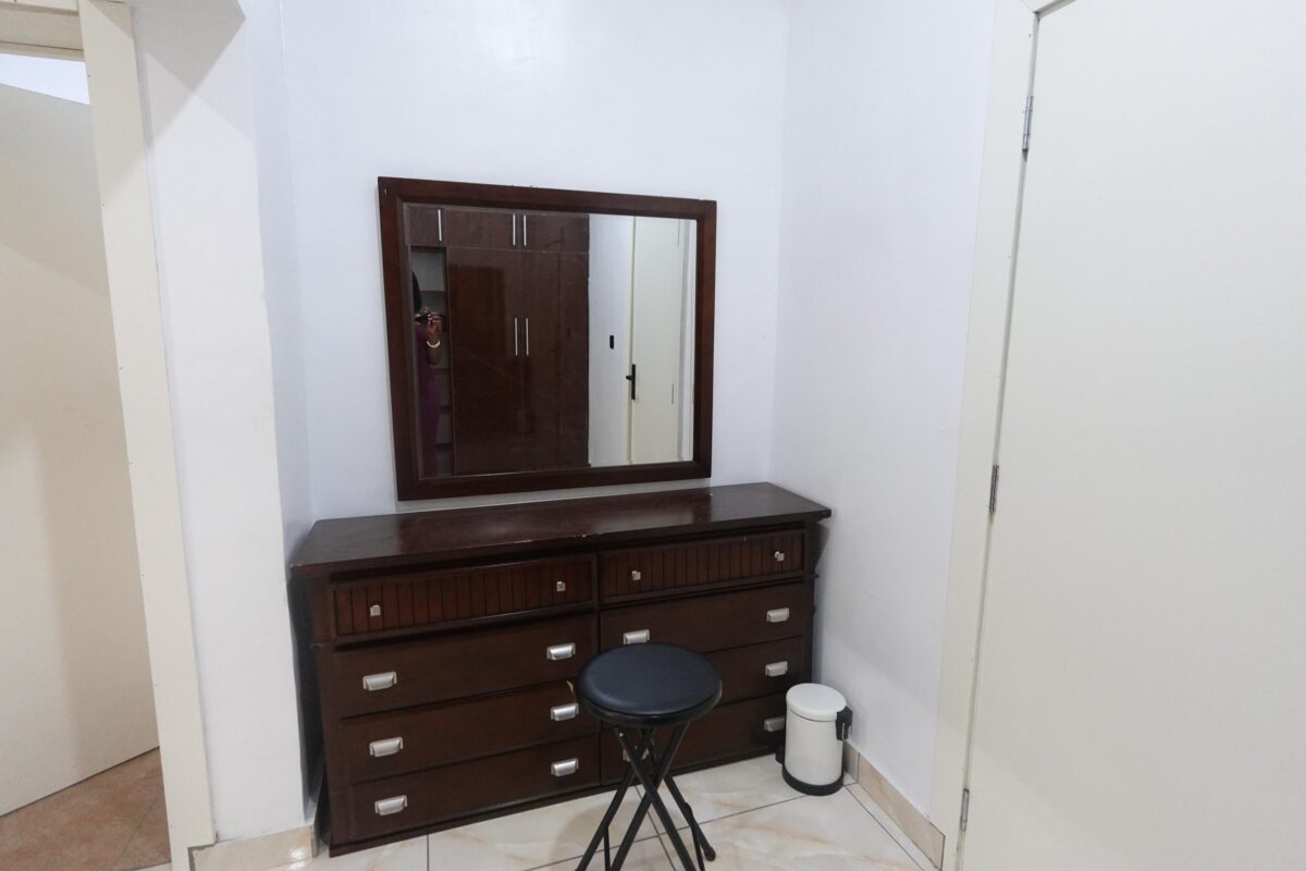 BAMGBOSE'S SUITE